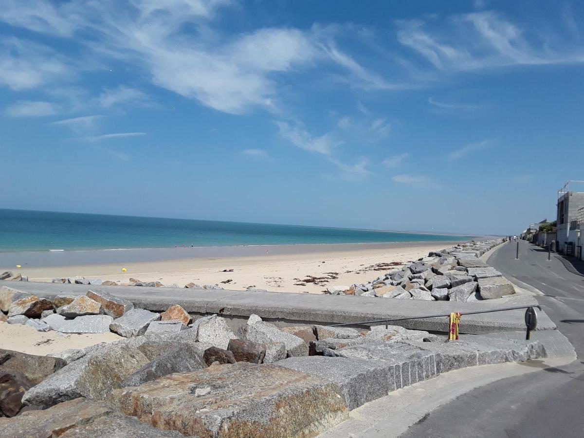 Maison De Vacances A Saint Martin De Brehal Pres De Granville מראה חיצוני תמונה
